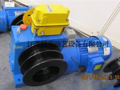 多層纏繞吊桿機